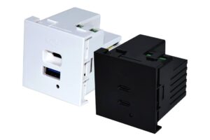 מטען מהיר במיוחד USB לגרנד זרם כולל 13A 65W