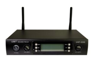 מקלט מיקרופון אלחוטי UHF PLL מקצועי, מבט קדמי – דגם UHF-5X00-5M