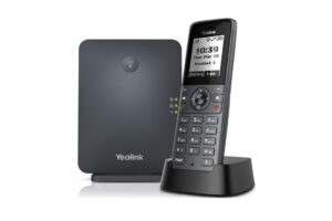 שפופרת אלחוטית DECT דגם W71H על בסיס הטעינה, עם יחידת האם W70B